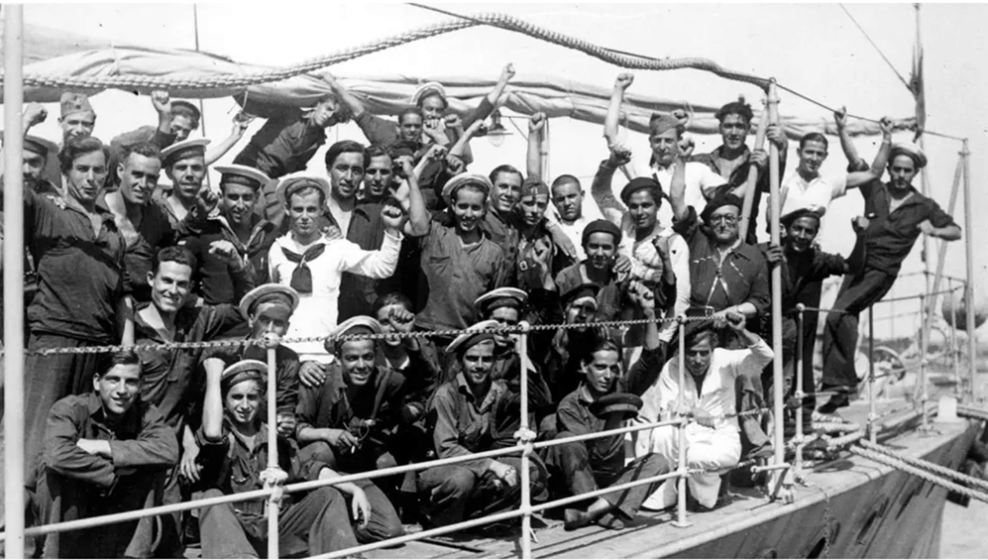 Milicianos y marineros de la Columna Bayo en Mallorca (1936). Fuente Blog Espacios de la Batalla de Mallorca Milicianos y marineros de la Columna Bayo en Mallorca (1936). Fuente Blog Espacios de la Batalla de Mallorca