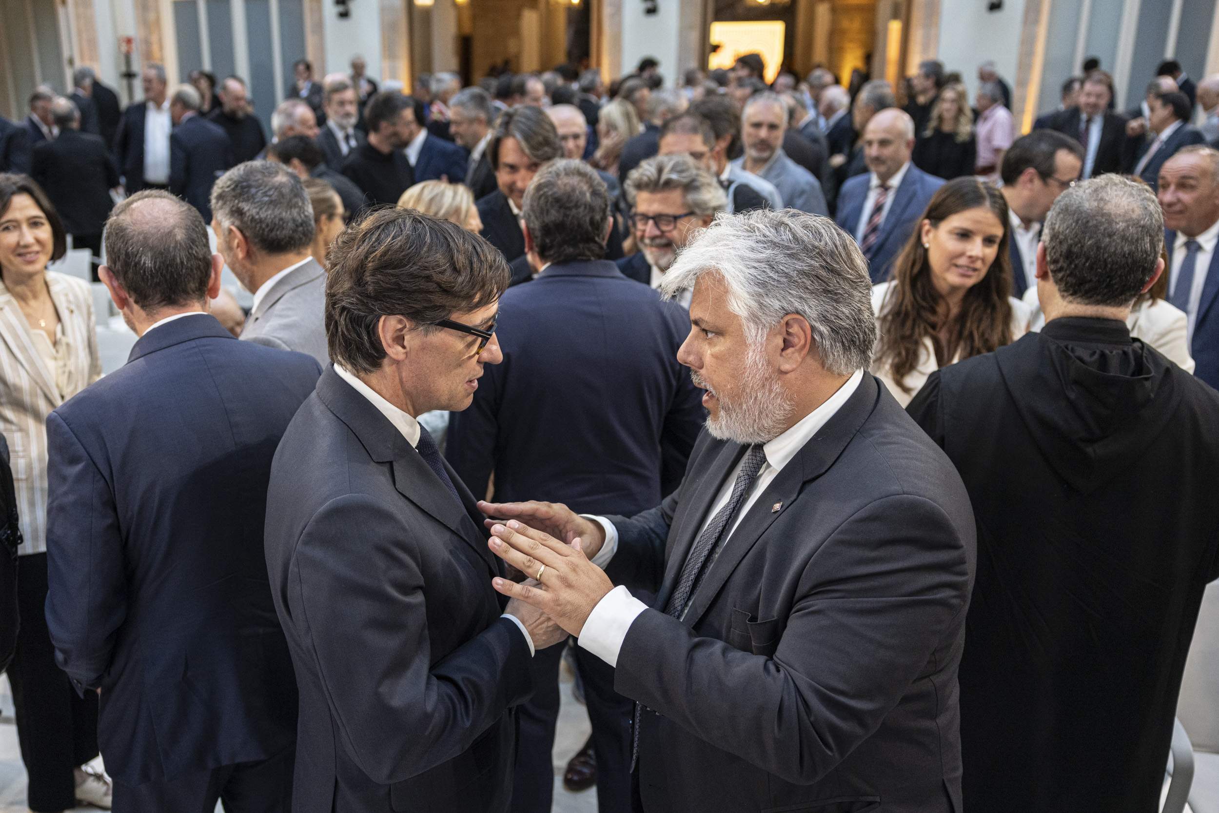 Junts replica a Illa que "s'ha oblidat del patiment dels exiliats" al discurs de Cap d'Any