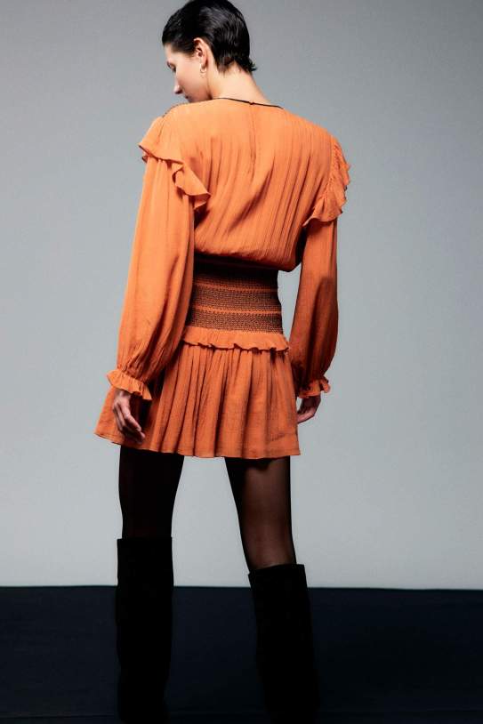 Vestido gomas contraste Vestido gomas contraste