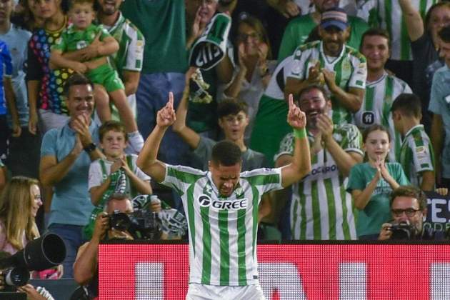 Vitor Roque gol debut Benito Villamarín / Foto: EFE Vitor Roque gol debut Benito Villamarín / Foto: EFE