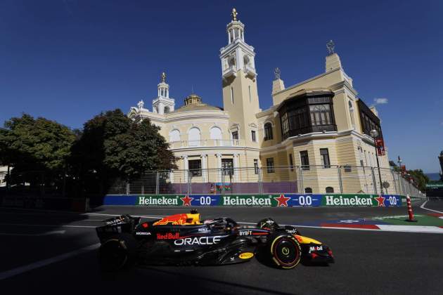 Verstappen Bakú Red Bull EFE Verstappen Bakú Red Bull EFE