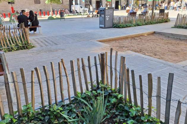 xeringa ajuntament barcelona plaça sant miquel junts 4 xeringa ajuntament barcelona plaça sant miquel junts 4