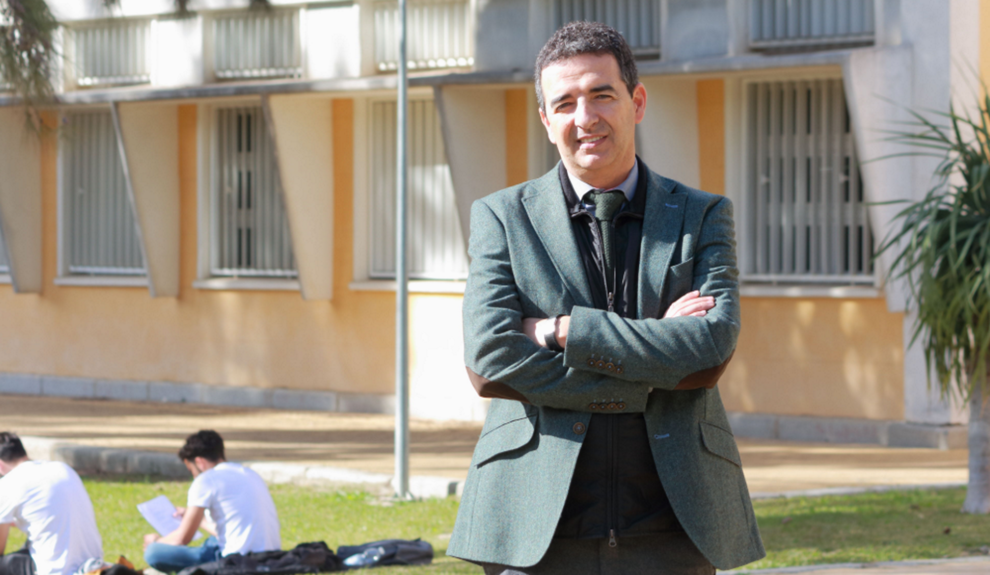 Dimite el secretario de Justicia andaluz, condenado por robar las joyas de su suegra