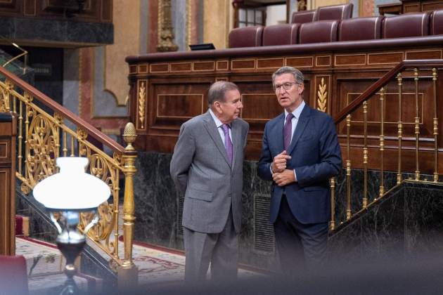 Feijóo i Edmundo González al Congrés 1 PP Feijóo i Edmundo González al Congrés 1 PP