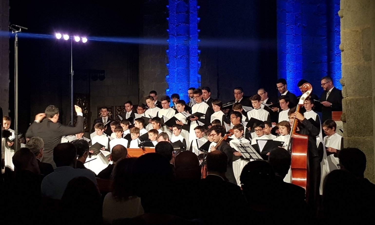 La Escolanía de Montserrat inaugura el Festival de Música Antigua de los Pirineos