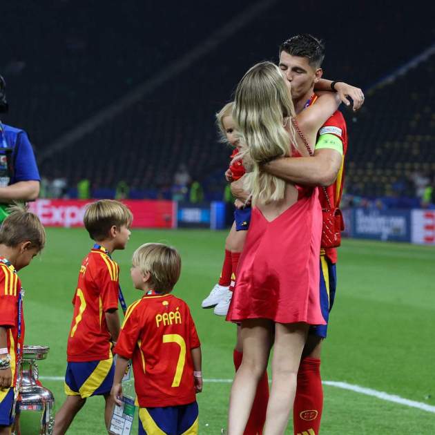 Álvaro Morata i Alice Campello, celebració Eurocopa / GTRES Álvaro Morata i Alice Campello, celebració Eurocopa / GTRES
