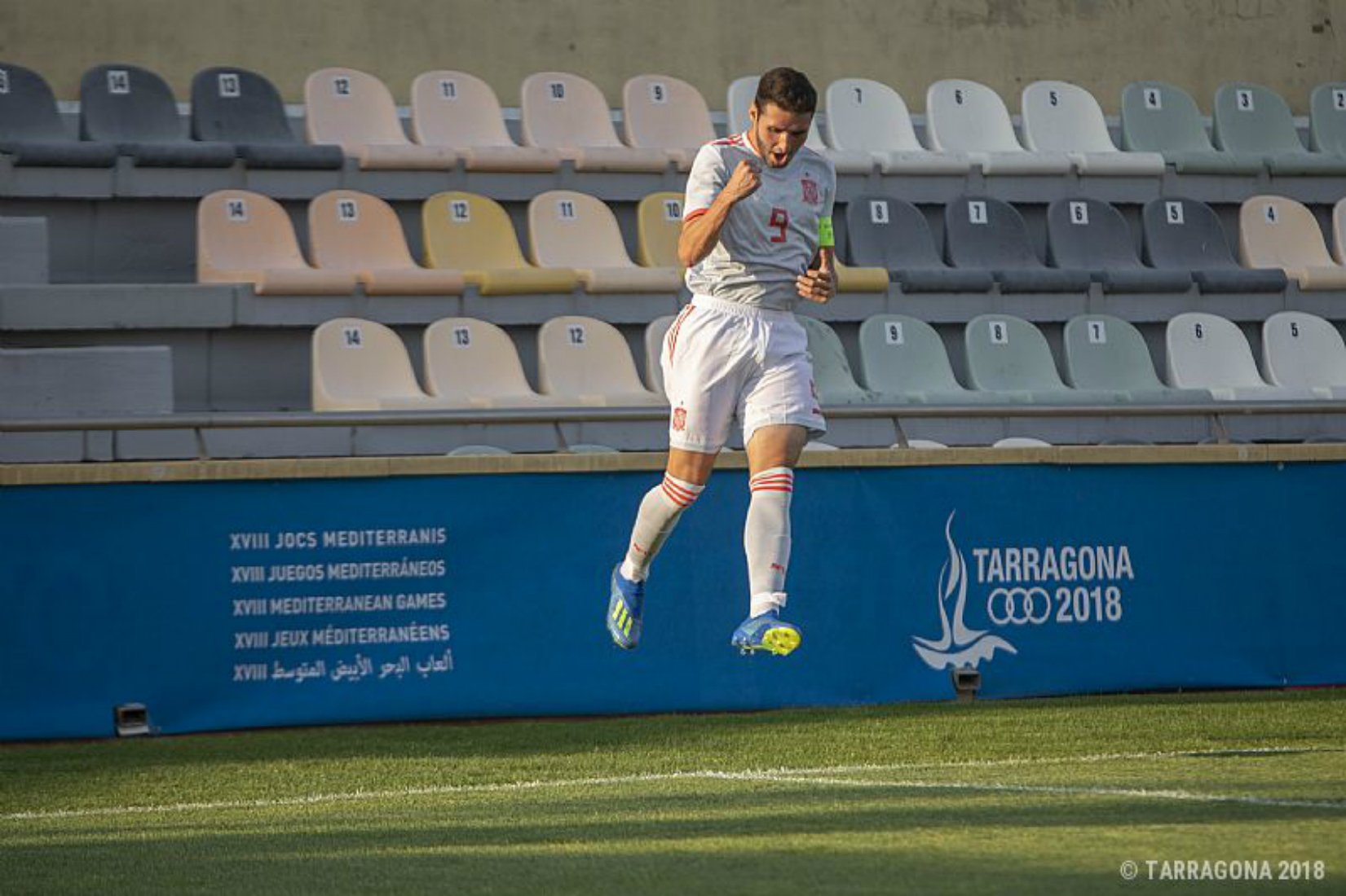 Un delantero del Barça da el oro a la selección española sub-18