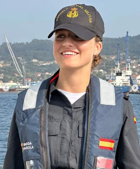 Leonor nueva mandíbula a la Armada, Ig Leonor nueva mandíbula a la Armada, Ig