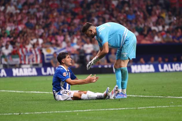 Alvaro Tejero junto a Joan García en el Atlético de Madrid-Espanyol / Foto: Europa Press Alvaro Tejero junto a Joan García en el Atlético de Madrid-Espanyol / Foto: Europa Press