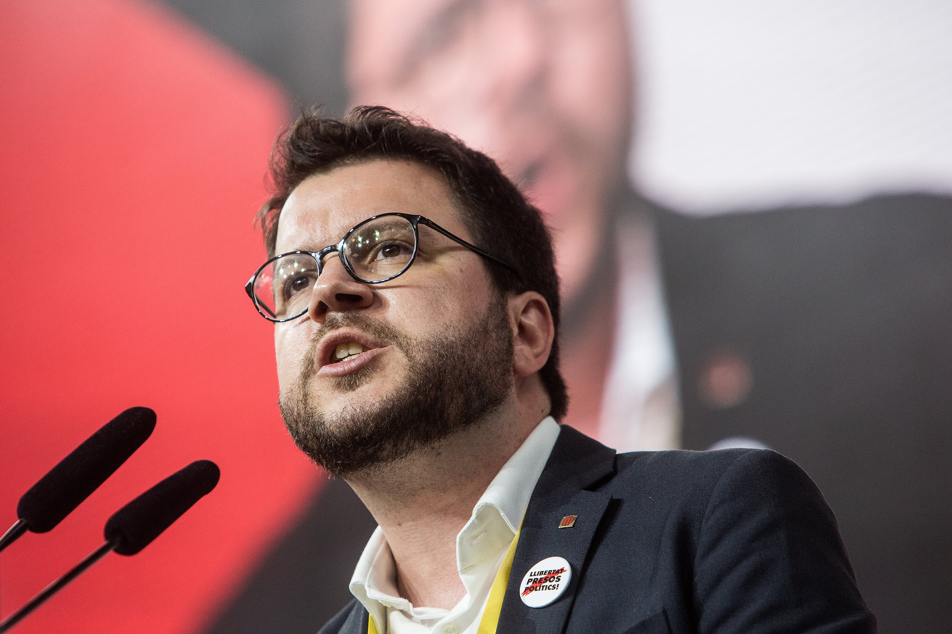 Aragonès avisa Sánchez que ERC no participarà en un diàleg que exclogui l'1-O i l'autodeterminació