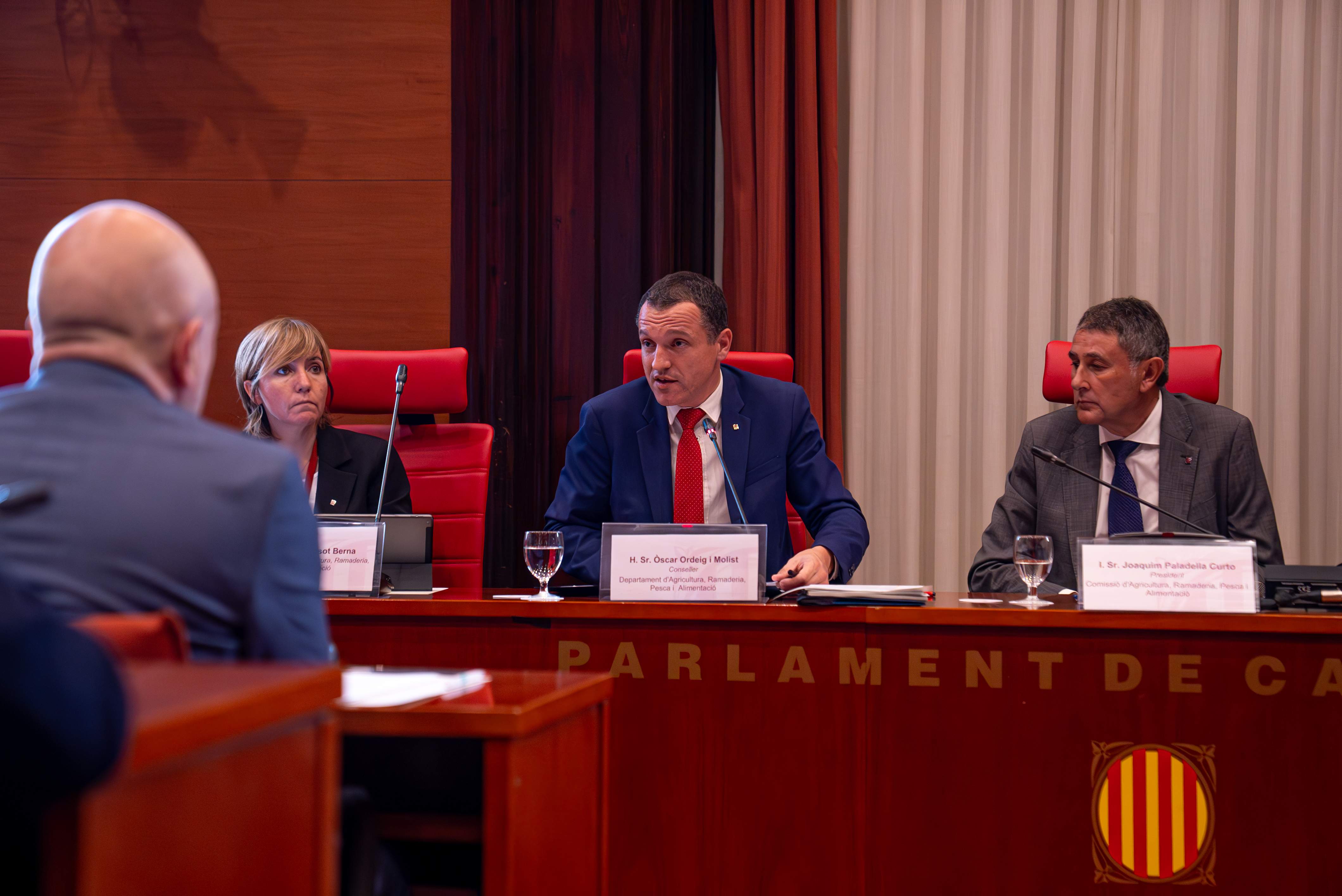 El conseller Ordeig promet als pagesos menys burocràcia: "No es poden exigir més papers dels necessaris"