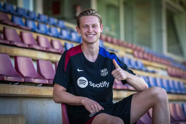 Frenkie de Jong dona una entrevista a Barça One / Foto: FC Barcelona Frenkie de Jong dona una entrevista a Barça One / Foto: FC Barcelona