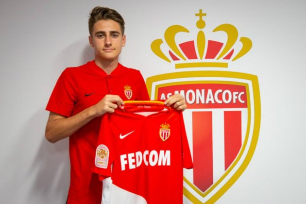 Robert Navarro Barcelona Monaco Monaco Robert Navarro Barcelona Monaco Monaco