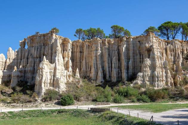 Les Orgues d'Ille sur Têt / Geertchaos - Wikimedia Les Orgues d'Ille sur Têt / Geertchaos - Wikimedia