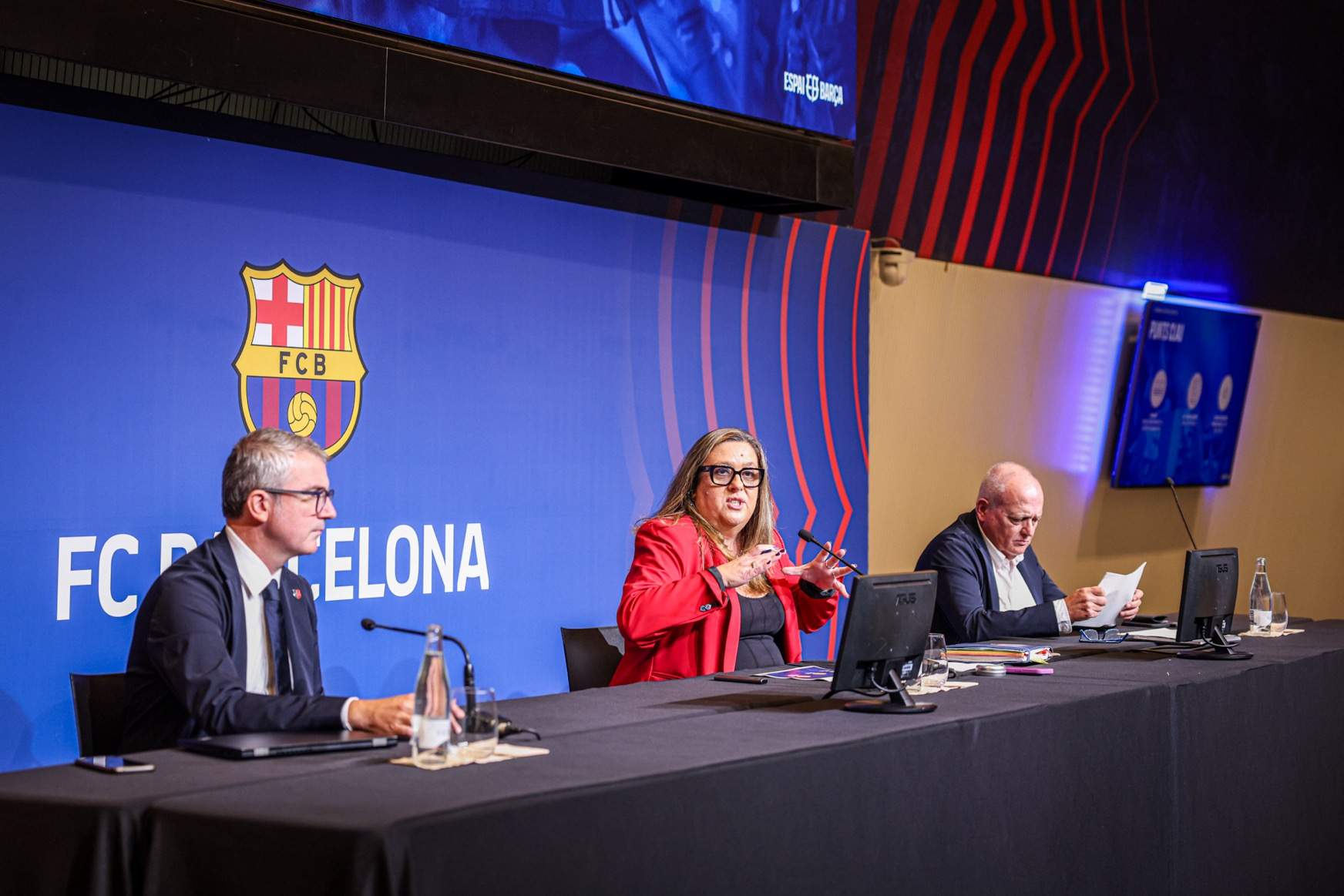 El Barça apuesta por volver al Spotify Camp Nou: "Es un estadio muy y muy seguro"