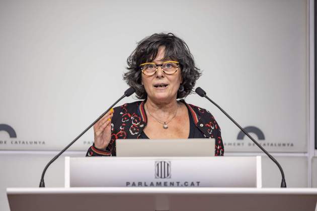 Debat de politica general al parlament, Salvador Illa, president Generalitat. Roda Premsa Maria Pilar Castillejo CUP / Carlos Baglietto Debat de politica general al parlament, Salvador Illa, president Generalitat. Roda Premsa Maria Pilar Castillejo CUP / Carlos Baglietto