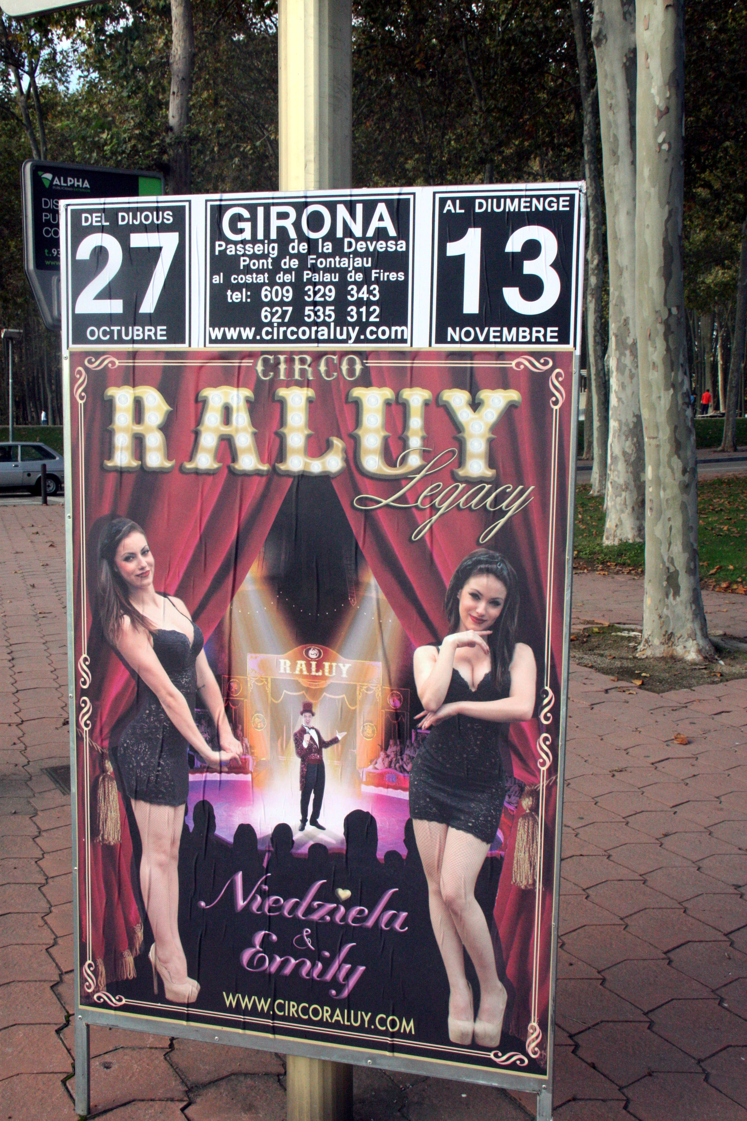 Girona demana al Circ Raluy Legacy que retiri un cartell "sexista"