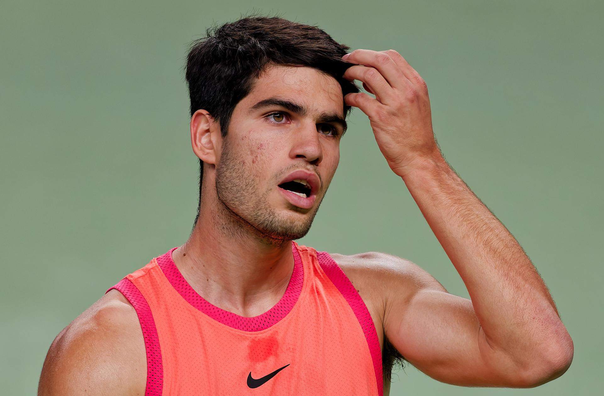 Les sorpreses no cessen al tennis: Alcaraz claudica davant un Machac intractable a Shanghai