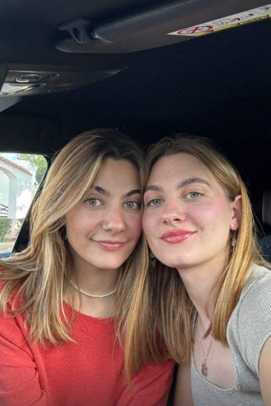 Berta Aroca y su hermana / Instagram Berta Aroca y su hermana / Instagram
