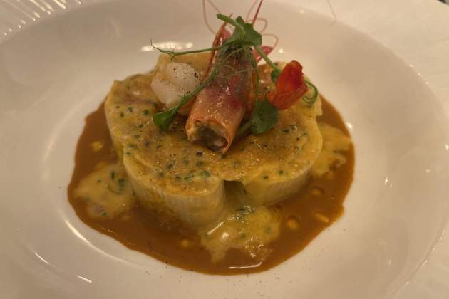 macarrons del cardenal amb gamba vermella macarrons del cardenal amb gamba vermella