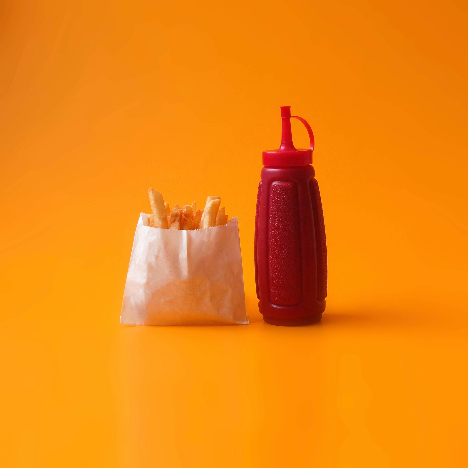 3 cosas que te sorprenderán sobre el ketchup, la salsa de tomate que guarda más secretos