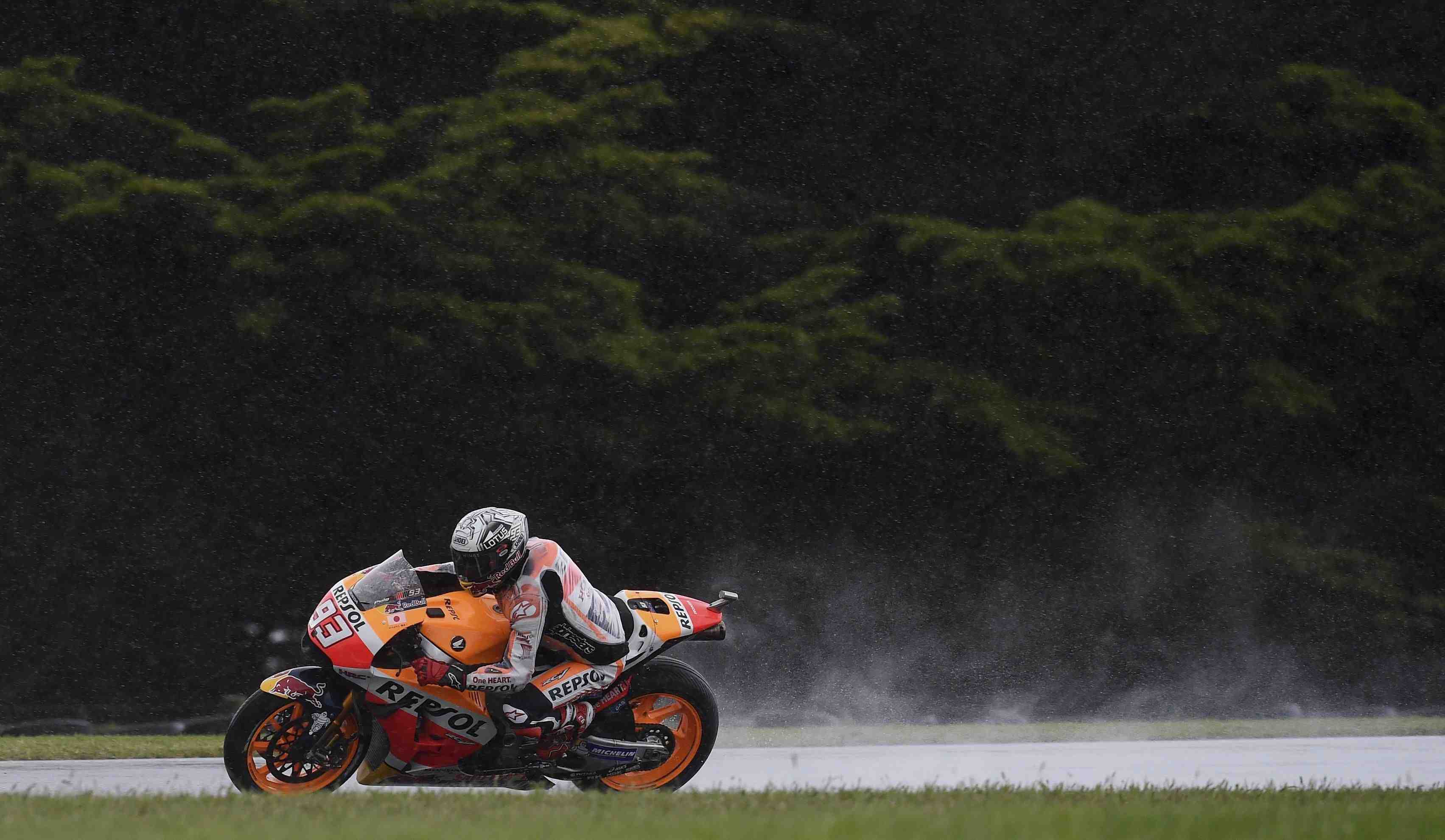 Márquez no afloja en Australia