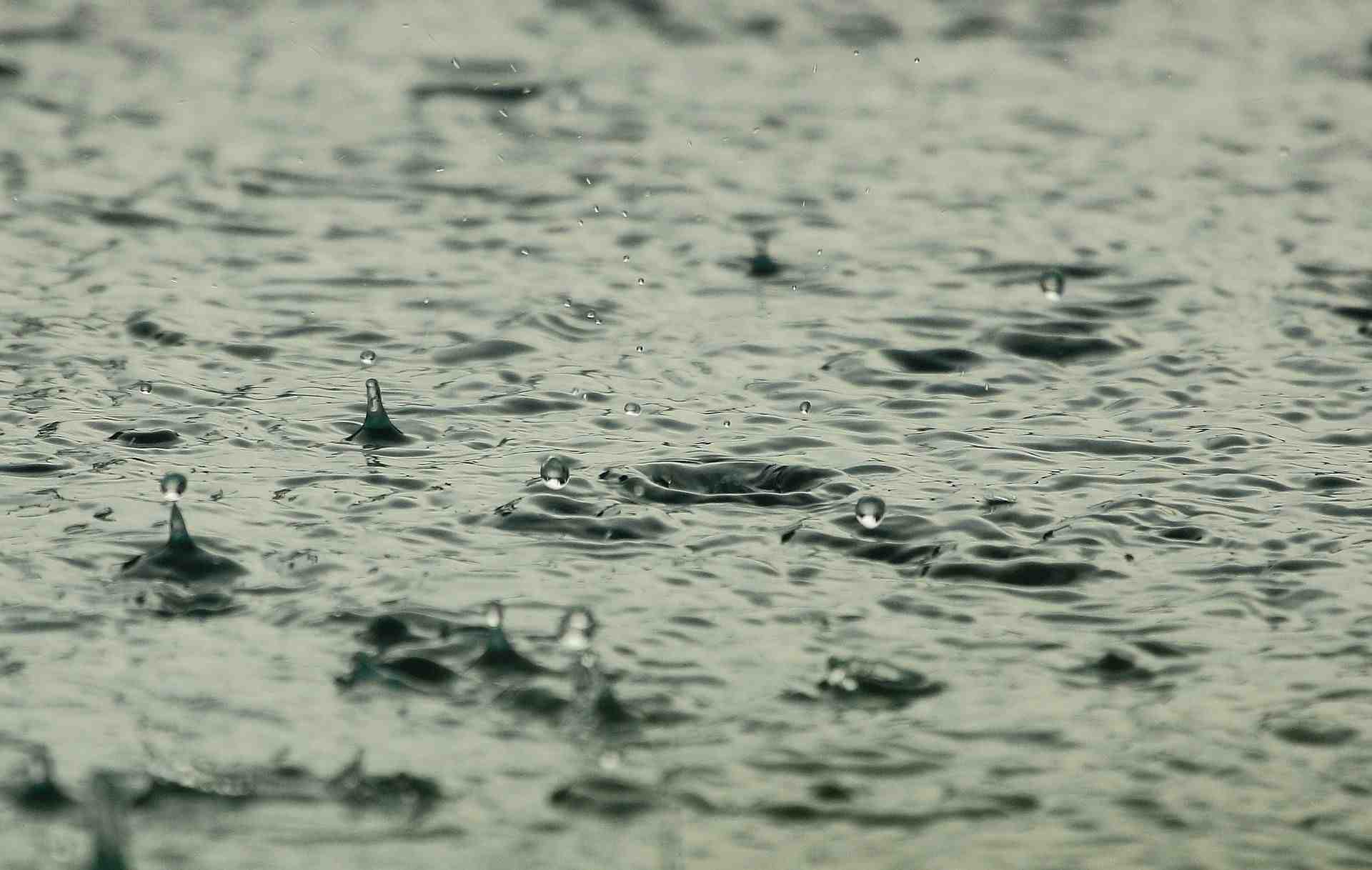 Este sábado, lluvias fuertes. El domingo, aisladas