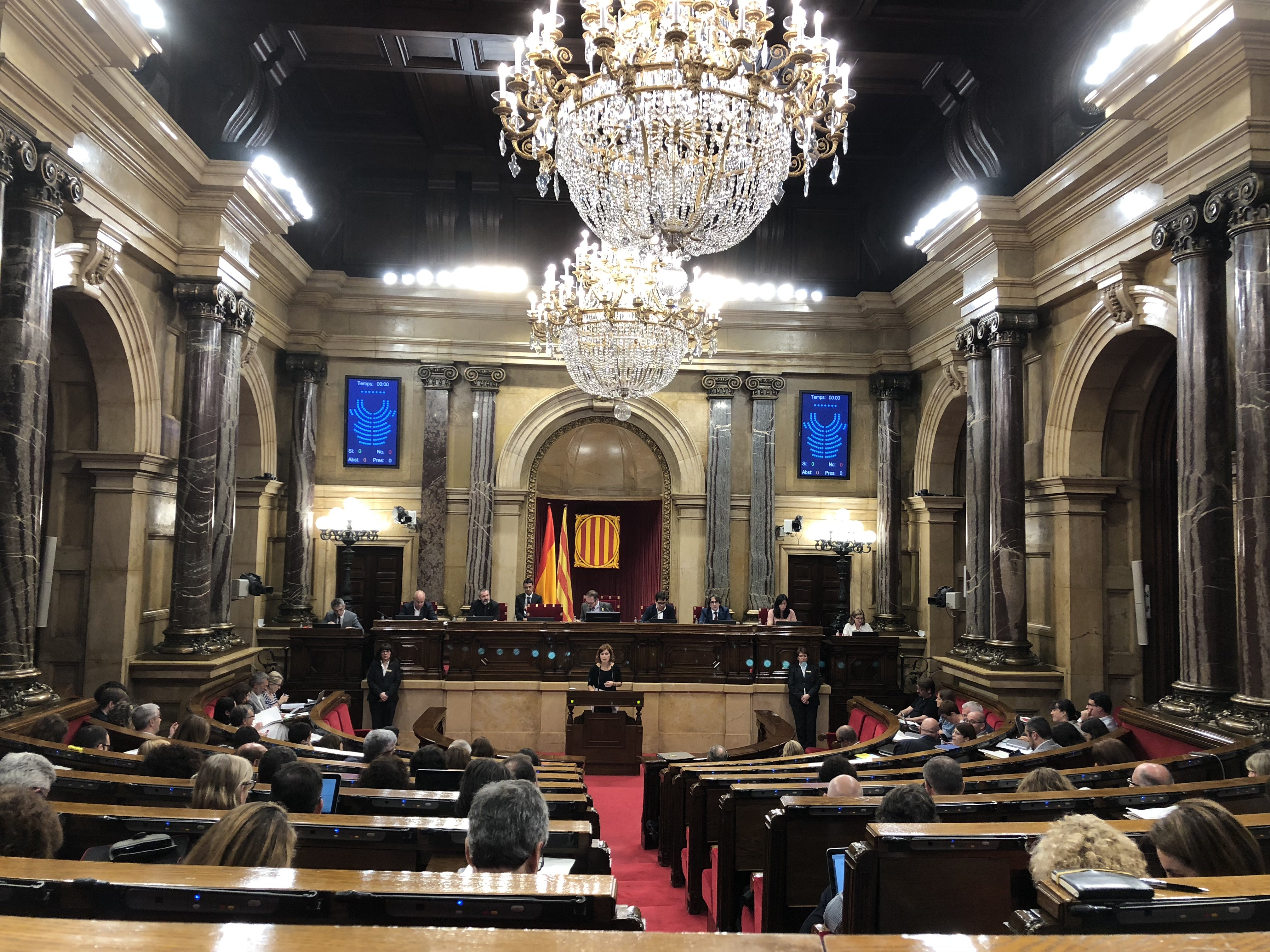 El Parlament dona llum verda a la comissió d'investigació del 155