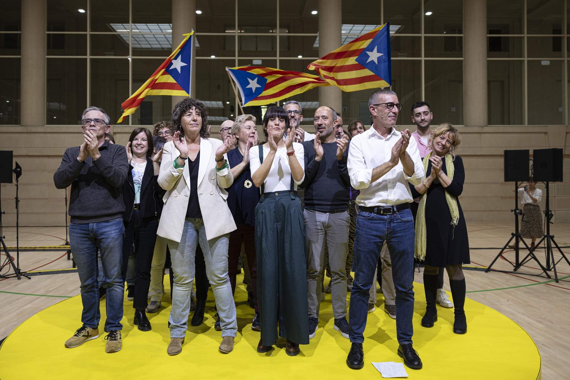 Godàs se presenta para dirigir ERC con nuevos liderazgos y con la amenaza de hacer caer gobiernos socialistas