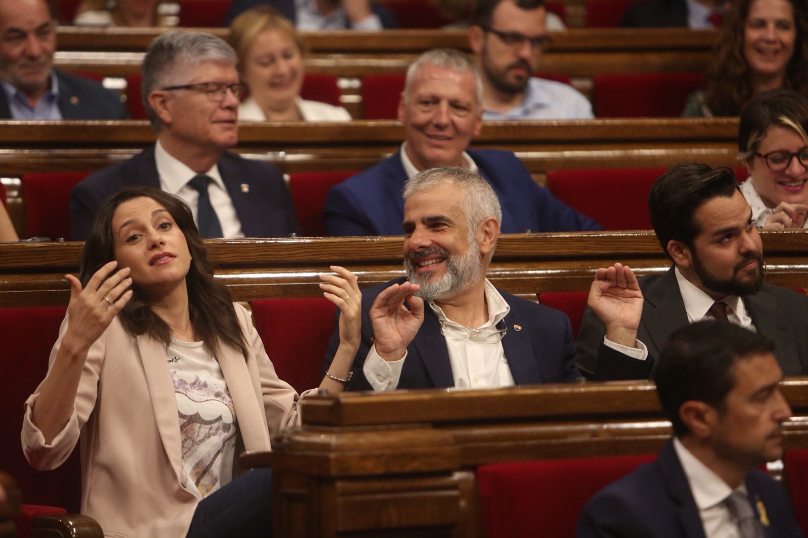 Puigneró, a Carrizosa: "Hay agredidos por llevar un lazo y ustedes no lo rechazan"