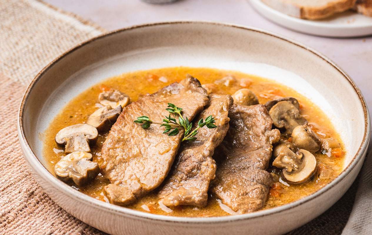 Si el fricandó no et queda bé, la clau perquè la salsa agafi cos és deixar-lo reposar durant tota la nit