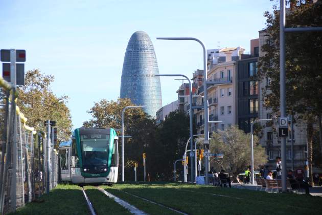 tramvia diagonal foto acn 4