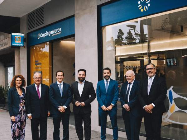 Inauguración oficial de la sede de Caja Ingenieros, en Madrid Inauguración oficial de la sede de Caja Ingenieros, en Madrid