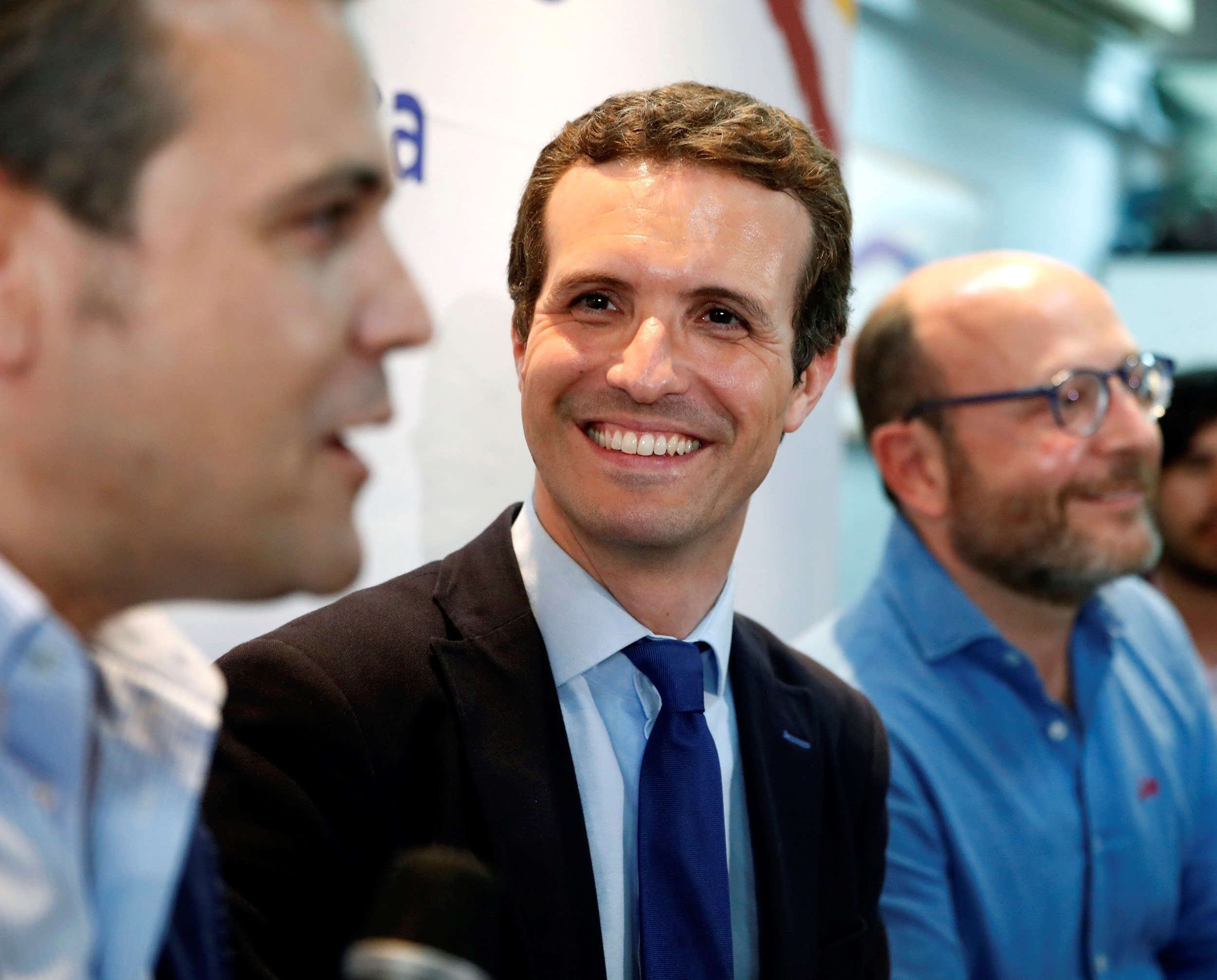 Casado se impone en Catalunya en las primarias del PP