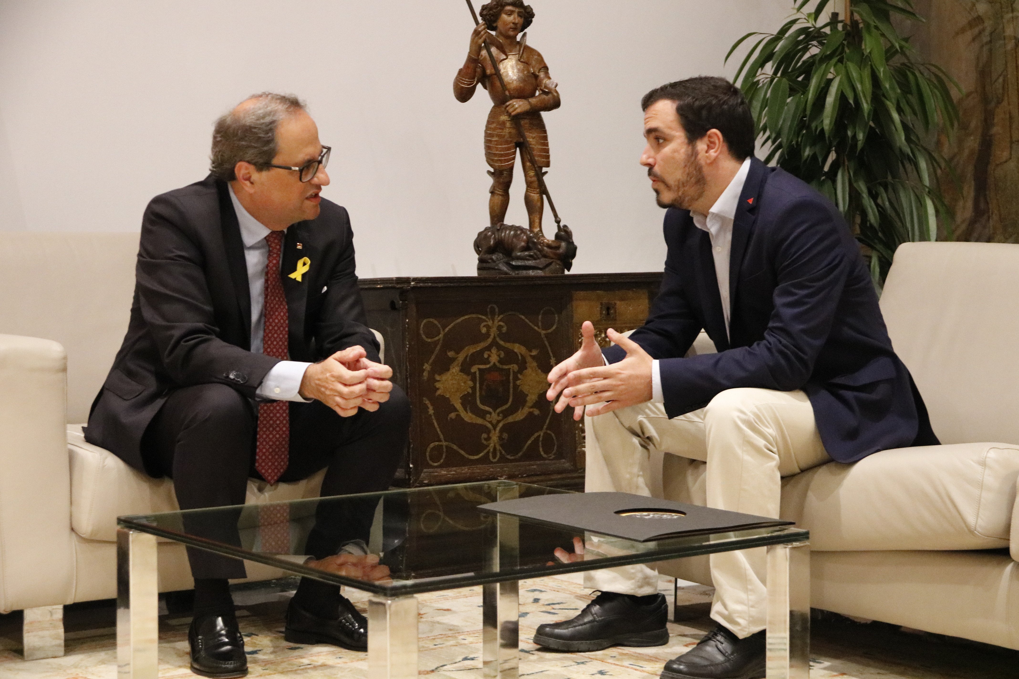 Torra y Garzón se emplazan a seguir trabajando conjuntamente por un referéndum