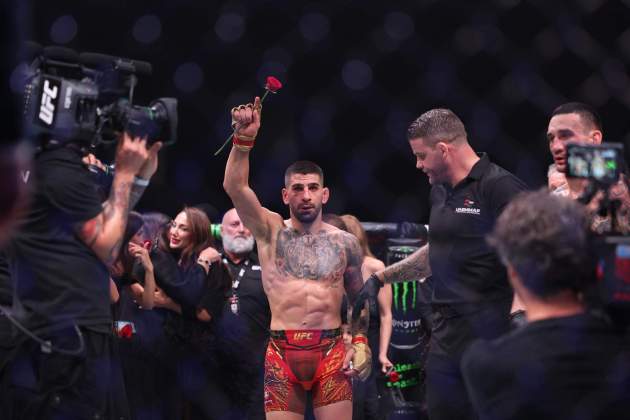 Ilia Topura rosa EFE