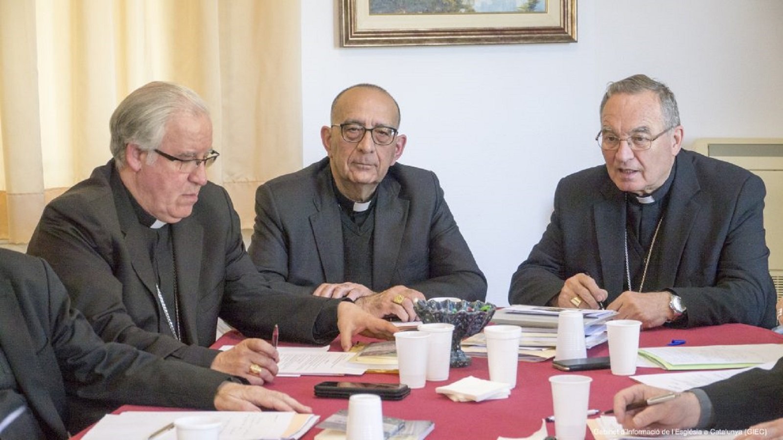 Los obispos catalanes celebran el acercamiento de los presos