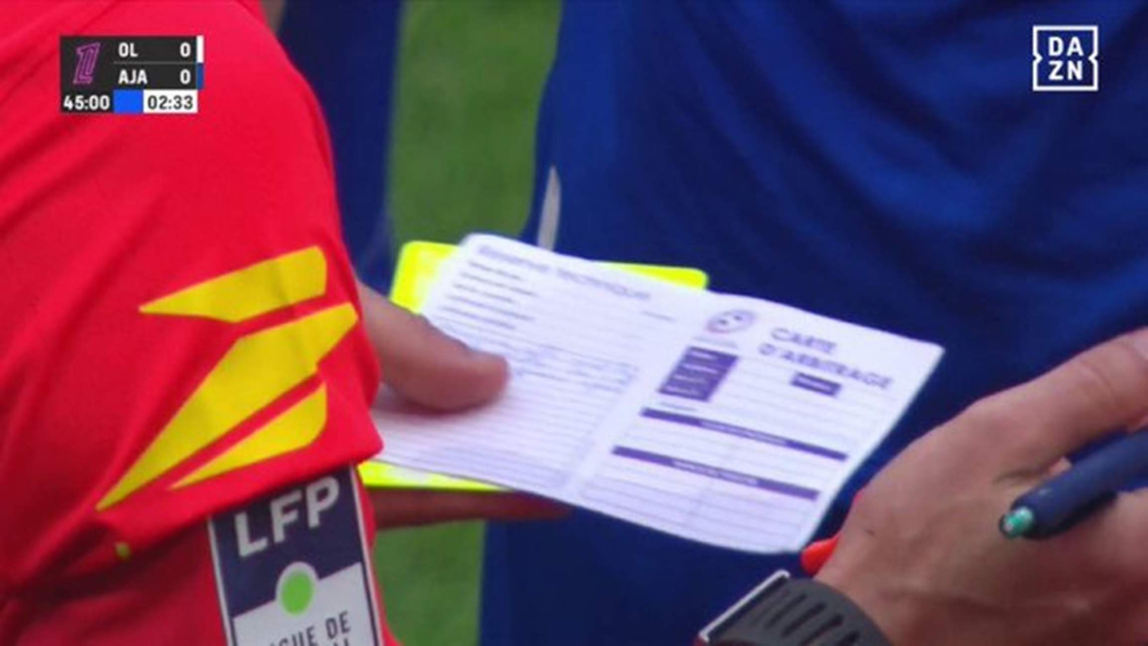 Escándalo arbitral en Francia: un gol de penalti podría ser anulado al terminar el partido