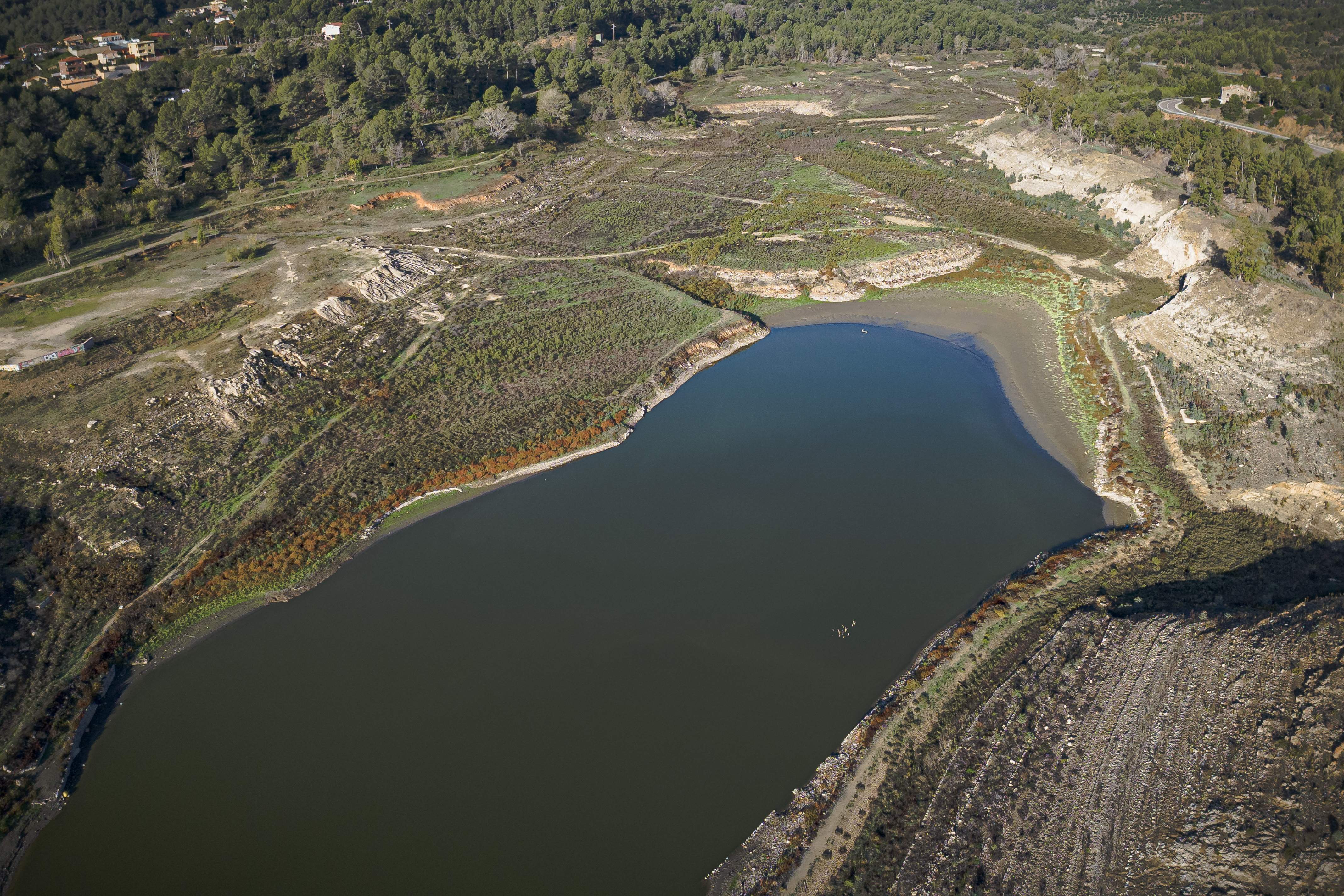 Les pluges alimenten les conques del Ter i el Llobregat: remunten les reserves fins al 30%