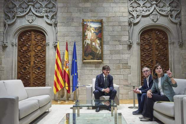 Illa Jové Vilalta palau de la Generalitat EFE: Alejandro García Illa Jové Vilalta palau de la Generalitat EFE: Alejandro García