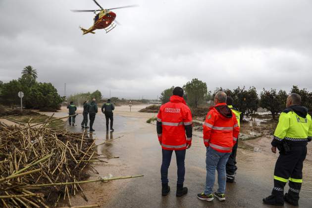 adif tanca rodalies per dana valencia adif tanca rodalies per dana valencia