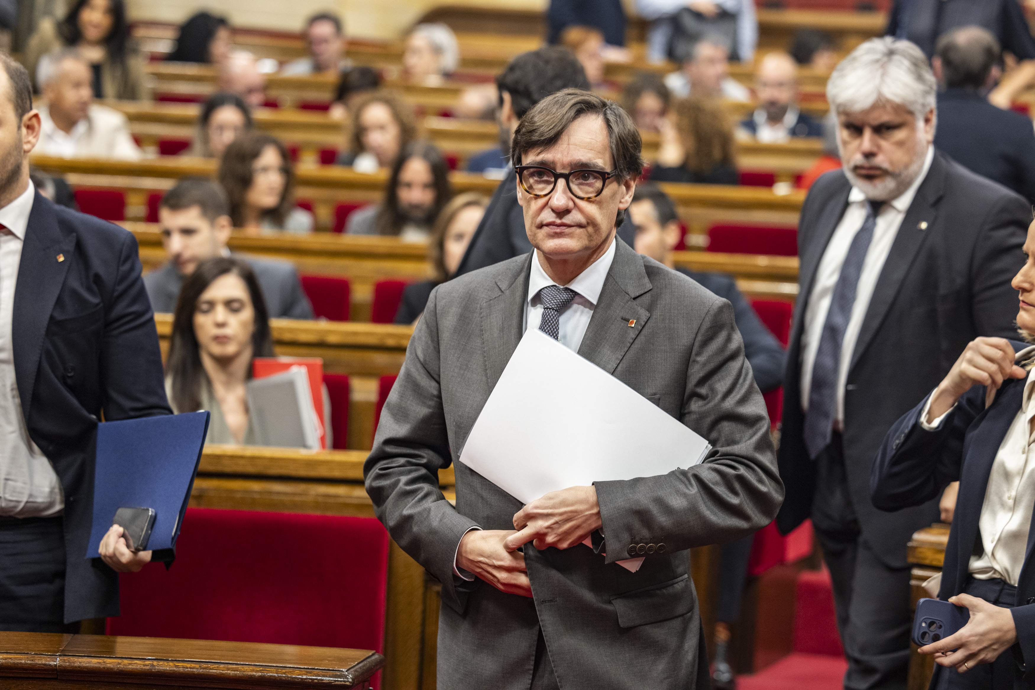 Illa s'estanca, Junts retrocedeix i Orriols triplica, segons l'enquesta del CEO