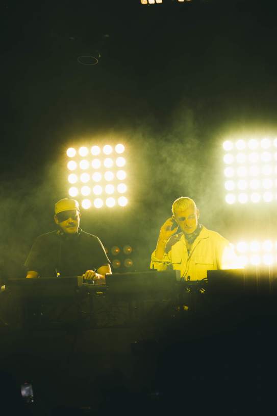 MODESELEKTOR @alancortest 44 MODESELEKTOR @alancortest 44