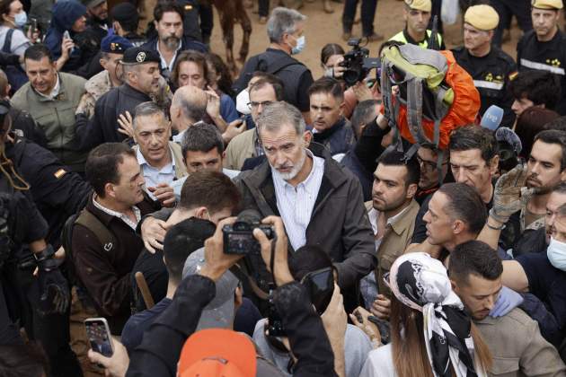 rey regañada dana paiporta temporal valencia. EFE rey regañada dana paiporta temporal valencia. EFE