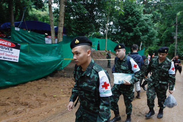 Militares cueva Tailàndia EFE