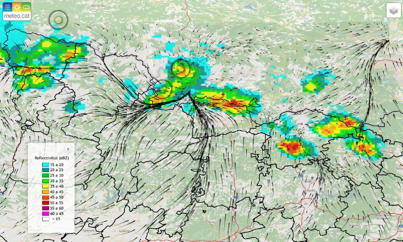 Chubascos dispersos en el Pirineo, calor en el resto