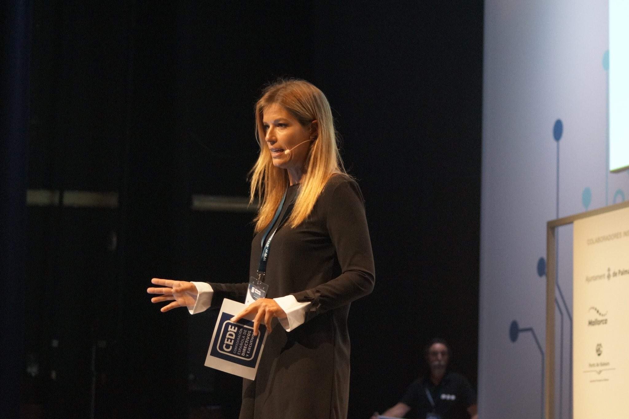 La jutgessa de la DANA demana a Maribel Vilaplana el tiquet del pàrquing fins on la va acompanyar Mazón La jutgessa de la DANA demana a Maribel Vilaplana el tiquet del pàrquing fins on la va acompanyar Mazón