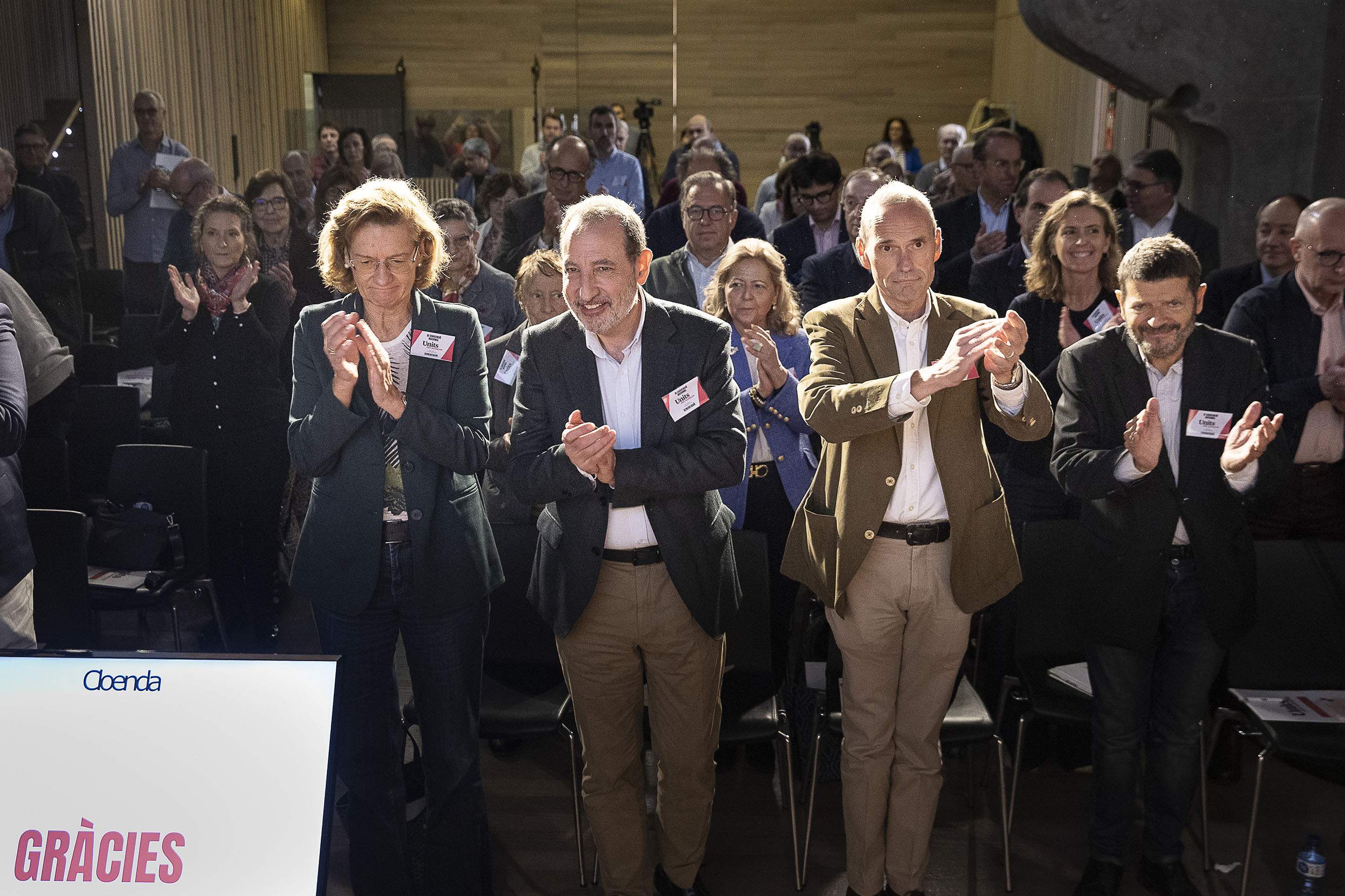 Units per Avançar rebutja integrar-se en el PSC i es reafirma com a "partit de govern"