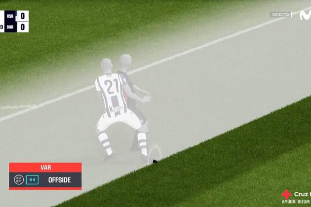 El fuera de juego de Lewandowski durante el Real Sociedad - Barça / Foto: Captura Movistar+ El fuera de juego de Lewandowski durante el Real Sociedad - Barça / Foto: Captura Movistar+