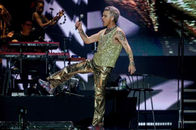 EuropaPress 5316384 cantante robbie williams actuacion primera jornada festival mad cool 2023 EuropaPress 5316384 cantante robbie williams actuacion primera jornada festival mad cool 2023